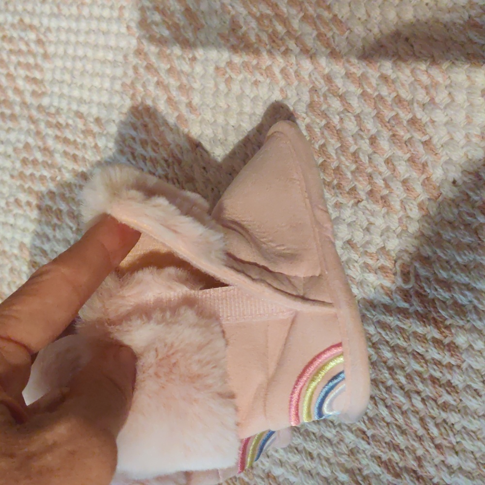 Baby Fur Trimmed Boots - Picture 4 of 5
